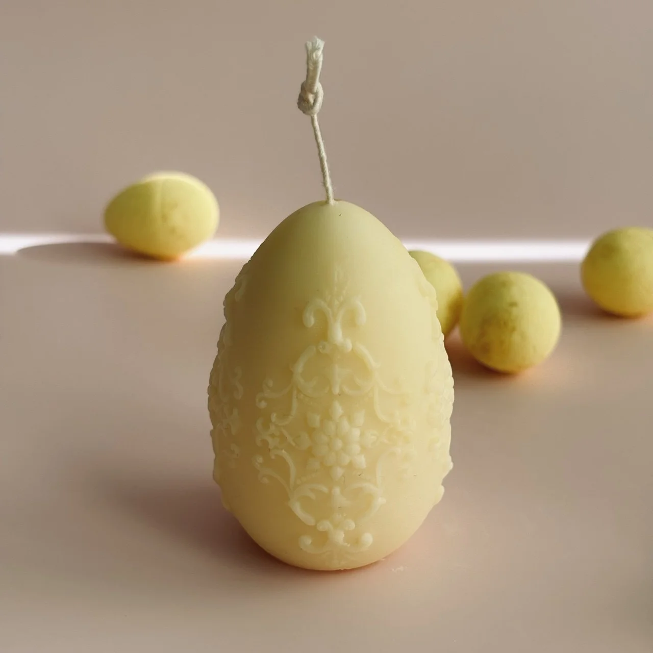 Świeca sojowa dekoracyjna wielkanocna 